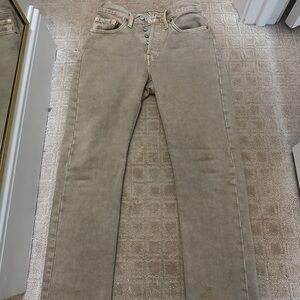Levi’s 501 Jeans